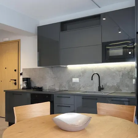 Hotel apartamentowy Carabella 4*