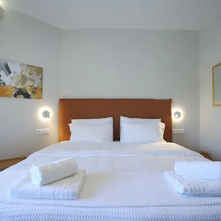 Carabella Hotel apartamentowy 4*