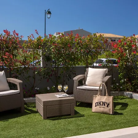 Hotel apartamentowy Carabella 4*