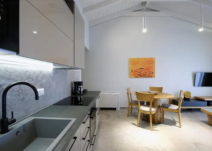 Carabella מלון דירות