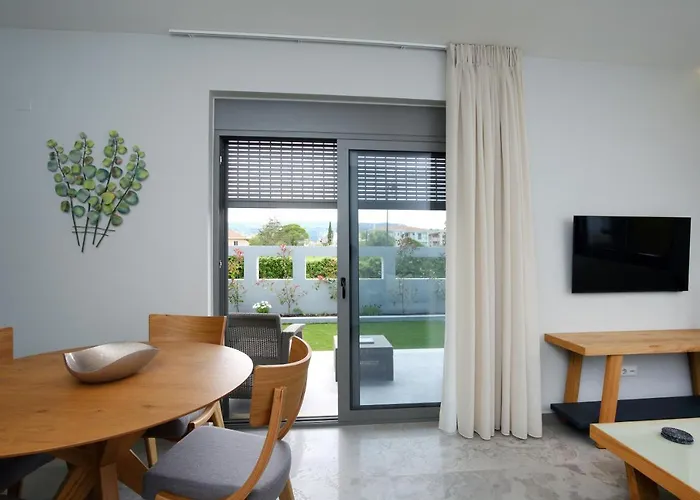 Carabella מלון דירות